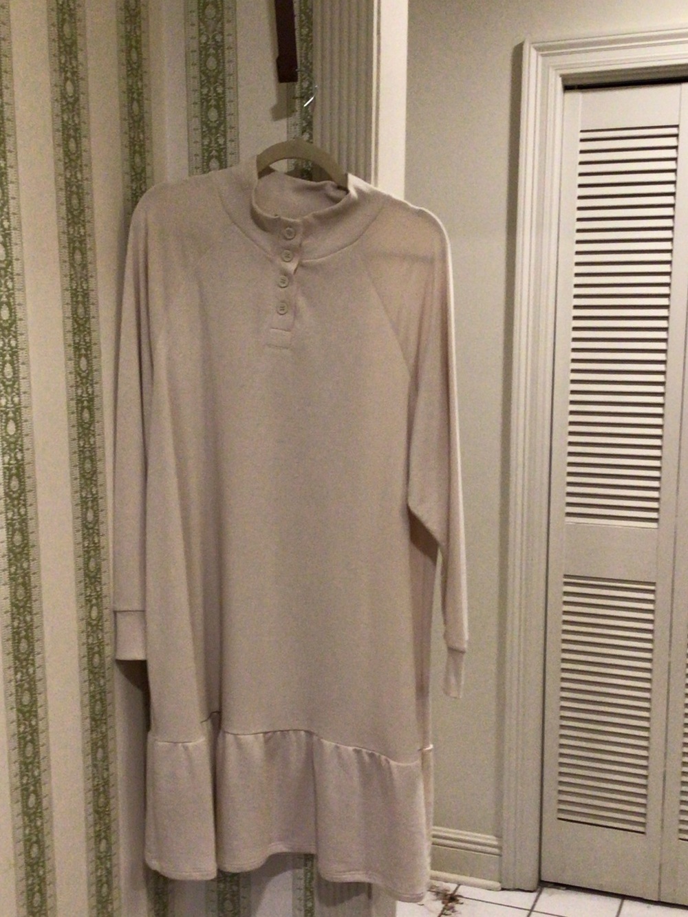 Time and Tru Cream Long Sleeve Button Neck Ruffle Hem Dress